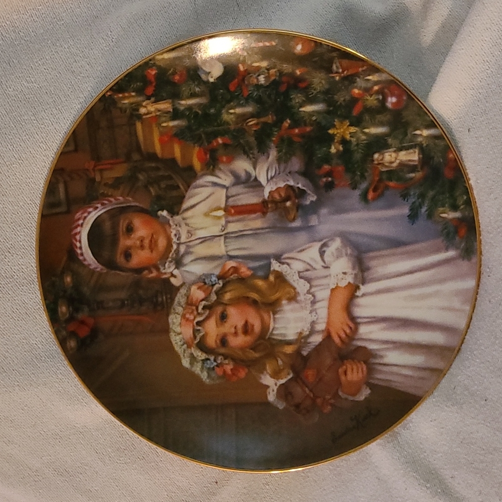 Christmas Magic Vintage Collectors Plate